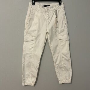 NWT Sanctuary Rebel Standard Rise Cargo jogger pants, white, women’s size 26.